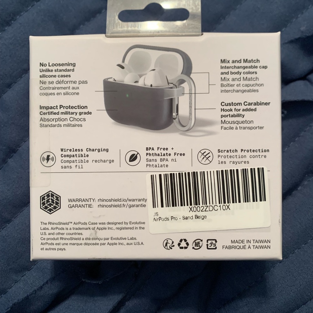 Rhinoshield AirPod Pro Case - Picture 2 of 8